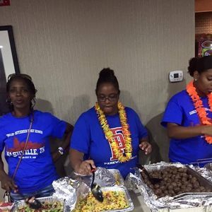 Meet your Posher, Sharon